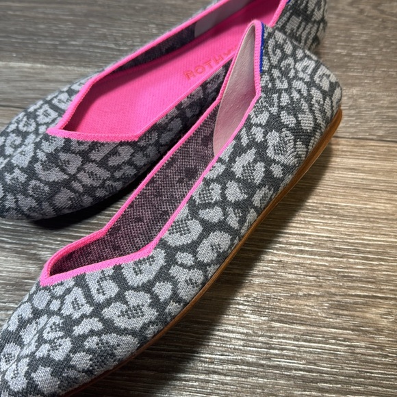 Rothy’s flats gray woman’s size 9.5 - Picture 2 of 5